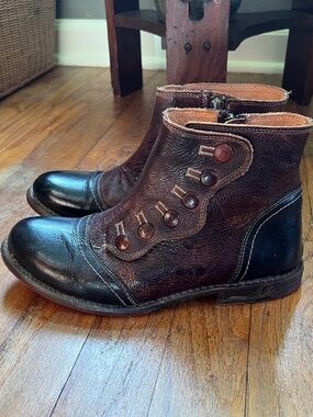 Last Chance!! Oak Tree Farms Josephine Spats Boots